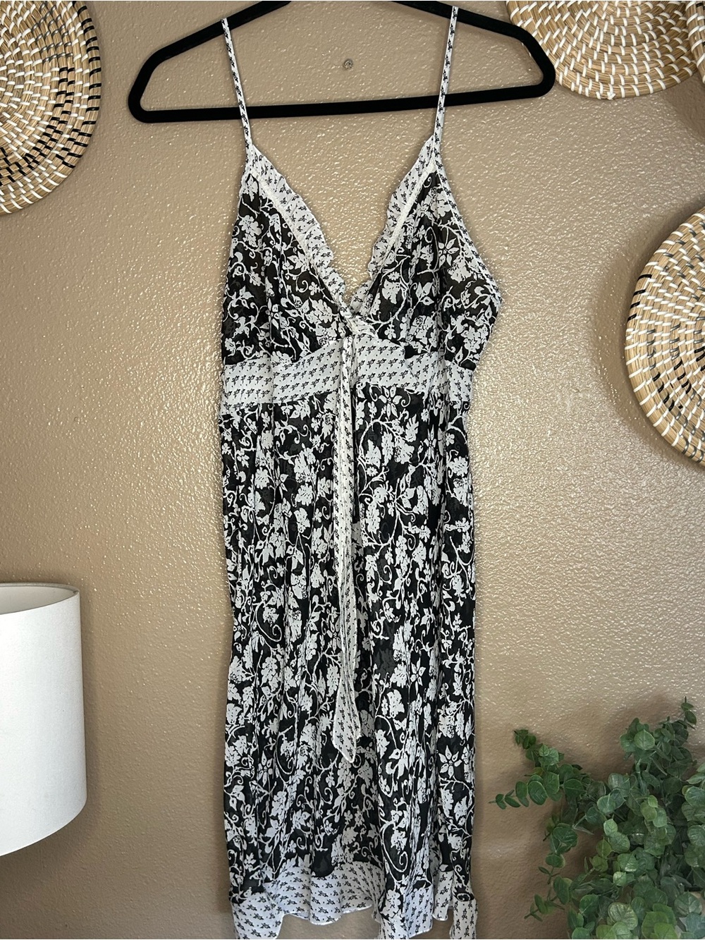 Sleeveless Black & White Floral Slip Dress with Lace Trim
